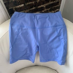 M 6” Sweaty Betty Shorts